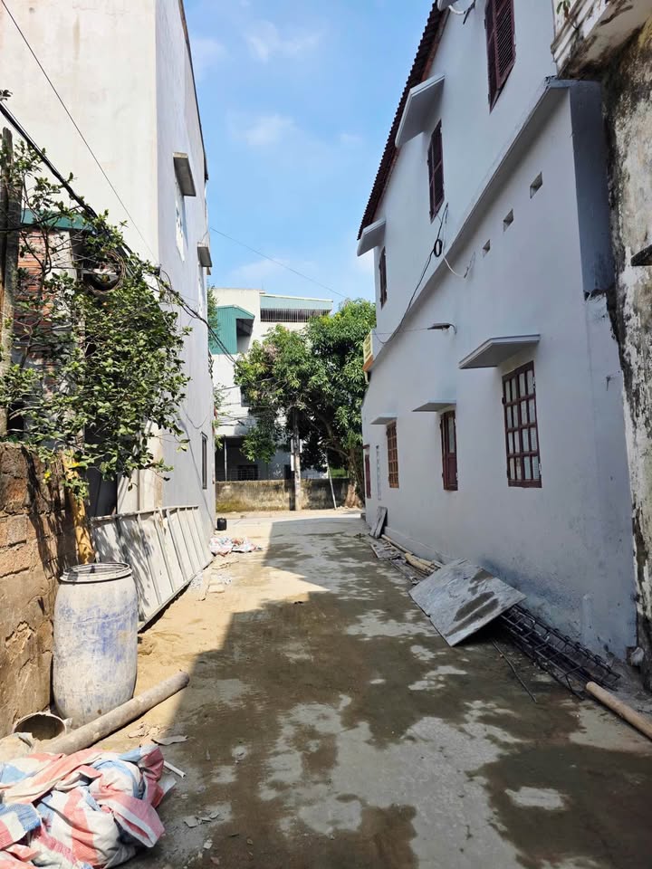 Townhouse 3 tầng Thanh Hóa 51.5m² giá 2.8 tỷ - Ngõ ô tô, sẵn sàng ở ngay!