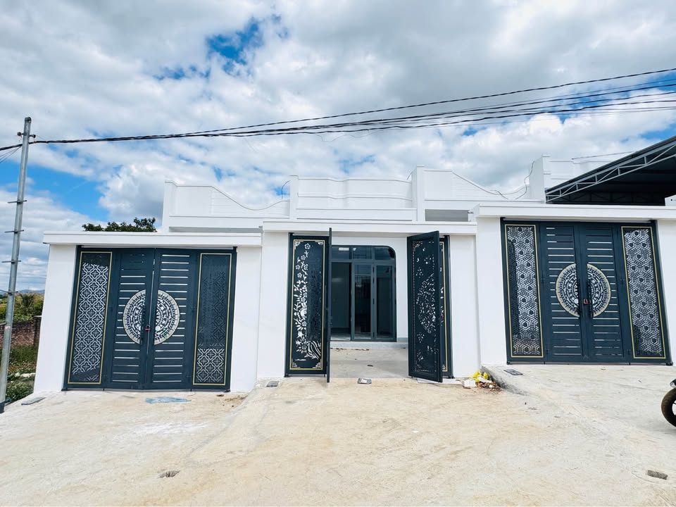 Nhà cấp 4 hẻm Âu Cơ, P. Thắng Lợi, 88m² chỉ 1.3 tỷ - Dọn vào ở ngay!