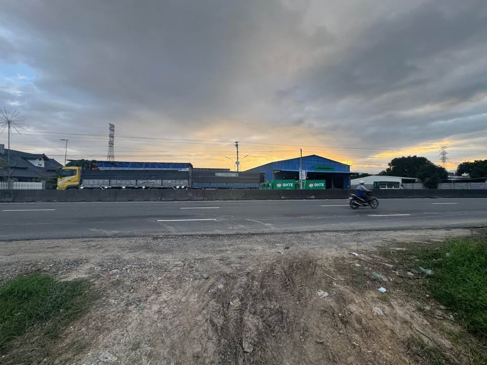 FrontHouse mặt tiền QL1A Cam Hòa 380m² giá 5.3 tỷ - Đầu tư sinh lời ngay!