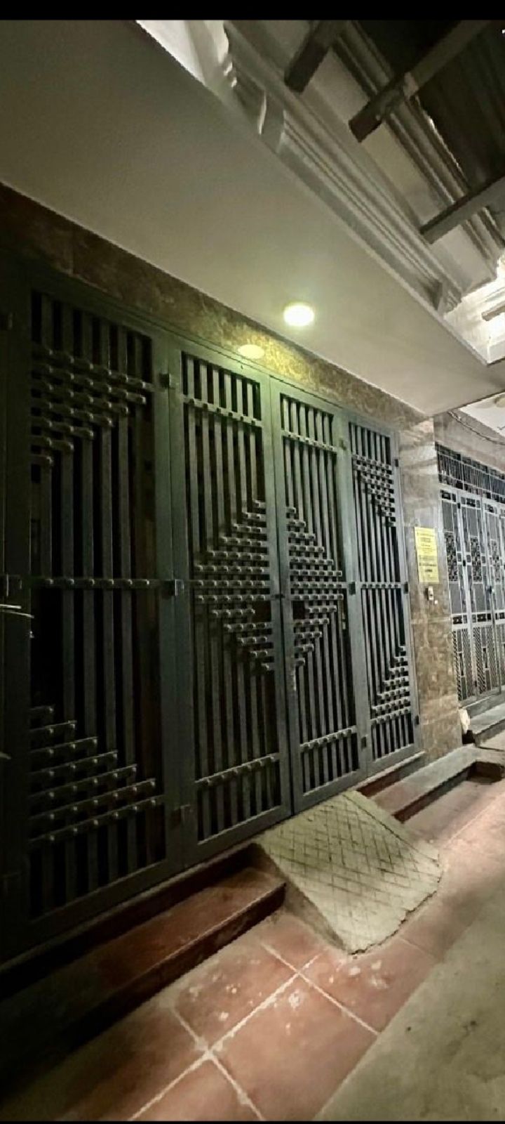 Nhà riêng Khương Trung Thanh Xuân 43m² giá 8 tỷ - Thiết kế chắc chắn, tiện nghi đầy đủ!