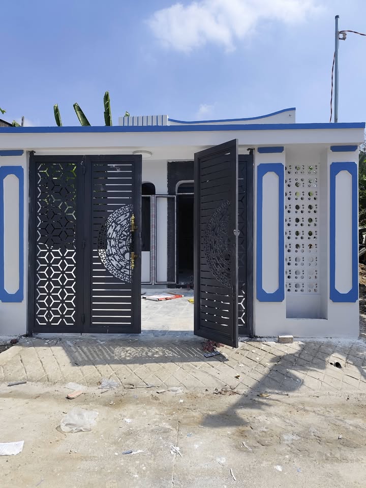 Nhà cấp 4 Phường Tân An 100m² giá 1.89 tỷ - Xây dựng chắc chắn, mát mẻ!