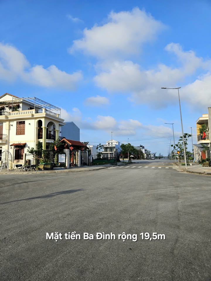 Mặt tiền đường Ba Đình Huế 100m² giá 2.2 tỷ - Tiềm năng kinh doanh vượt trội!