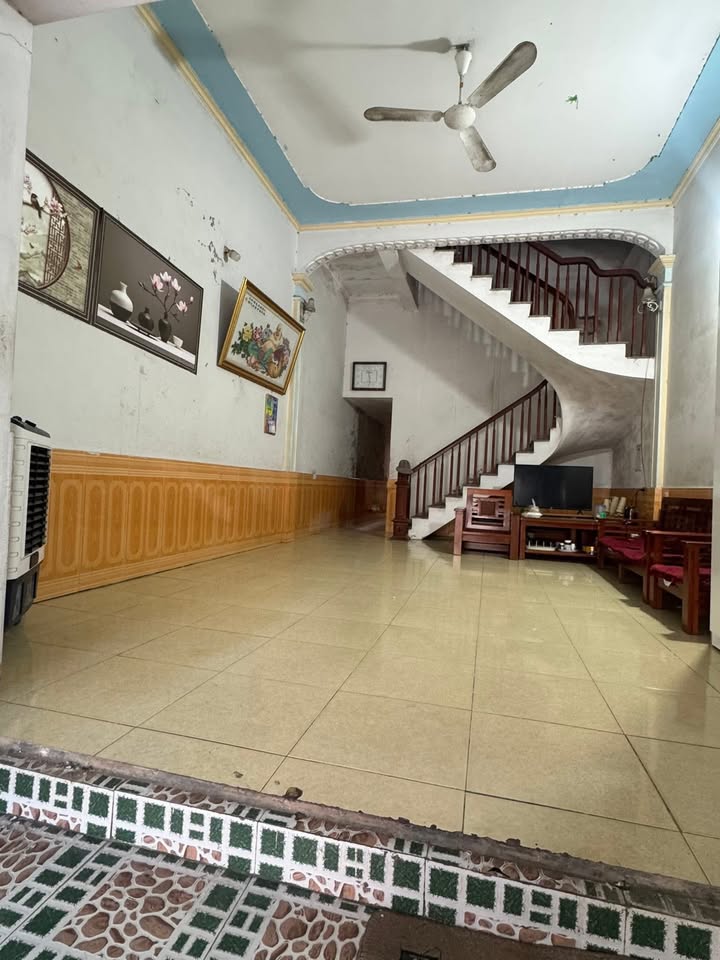 Bán Đất Tặng Nhà 2 Tầng Thôn 8 Tam Hiệp, Phúc Thọ - 115m², Nhỉnh 6 Tỷ