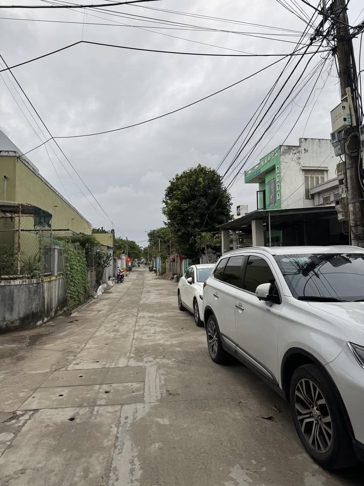 Đất nền Nam Hoà Xuân 128m² giá chỉ 3 tỷ - Địa điểm lý tưởng cho tương lai!