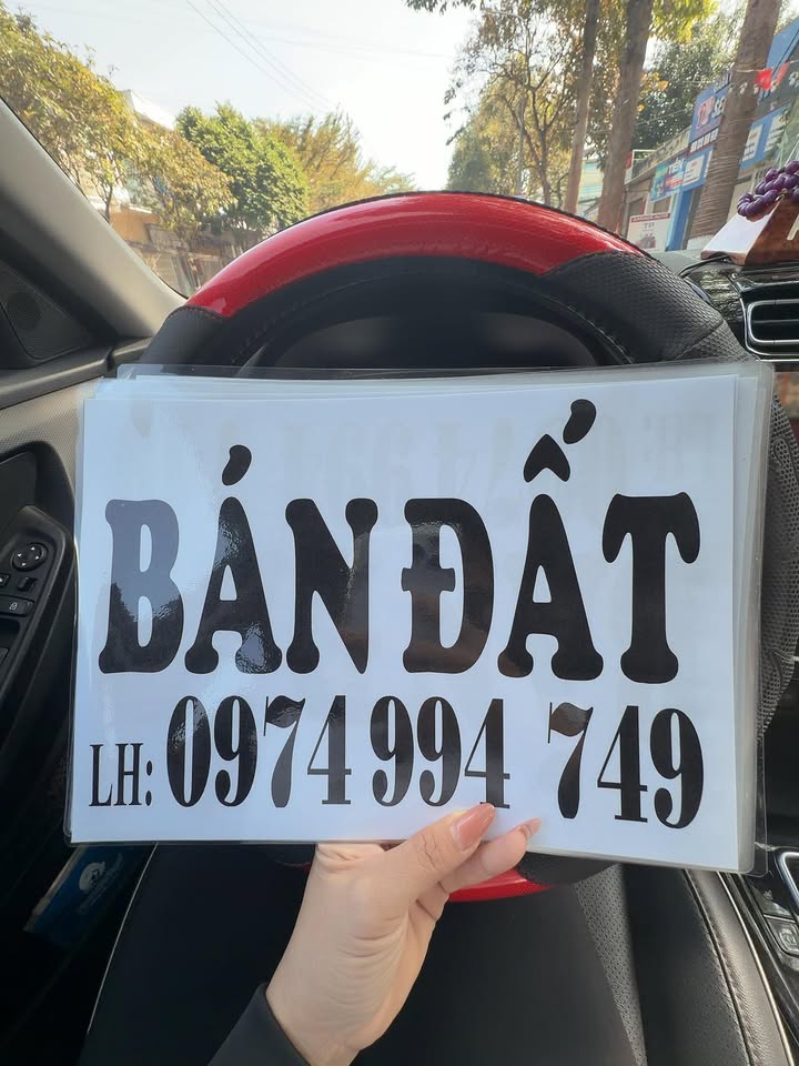 Đất Mặt Tiền Ywang Buôn Ma Thuột 700m² - Sổ Đỏ 2.49 Tỷ