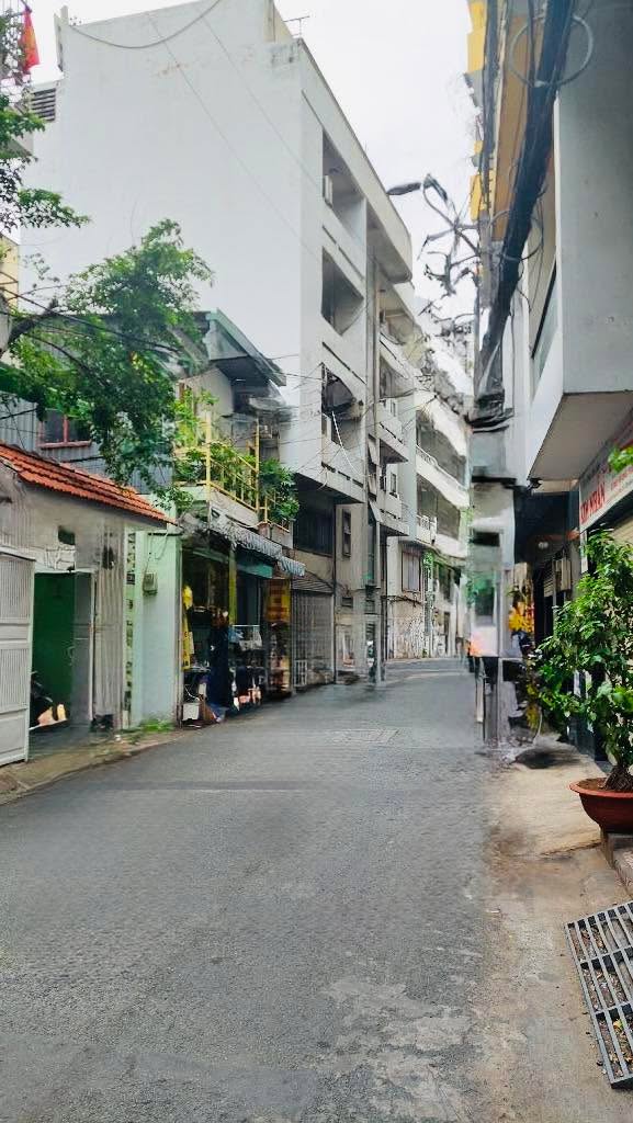 Nhà hẻm 6m Phan Đình Phùng, quận Bình Thạnh, 68m² giá 15 tỷ - Sổ đỏ chính chủ!