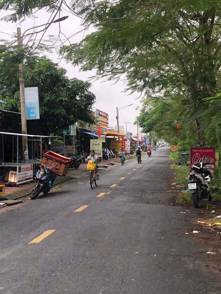 Nhà mặt tiền chợ 7000 Trường Xuân A 72m² giá 2.3 tỷ - Đầu tư sinh lời ngay!