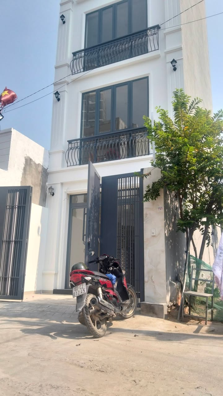 Nhà phố Vinhomes Bến Nghé 52m² giá 6.25 tỷ - Thiết kế hiện đại, sẵn sàng ở ngay!