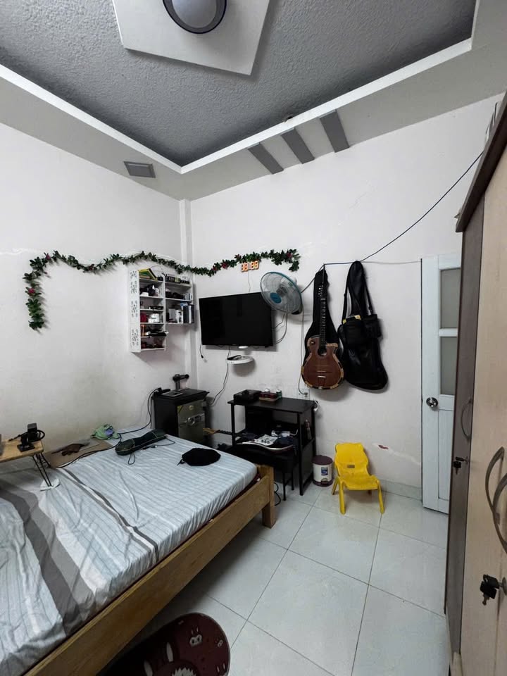 Nhà hẻm 380 Đường số 10, Phường 9, Gò Vấp, 33m² giá 4.3 tỷ - Chính chủ, vào ở ngay!