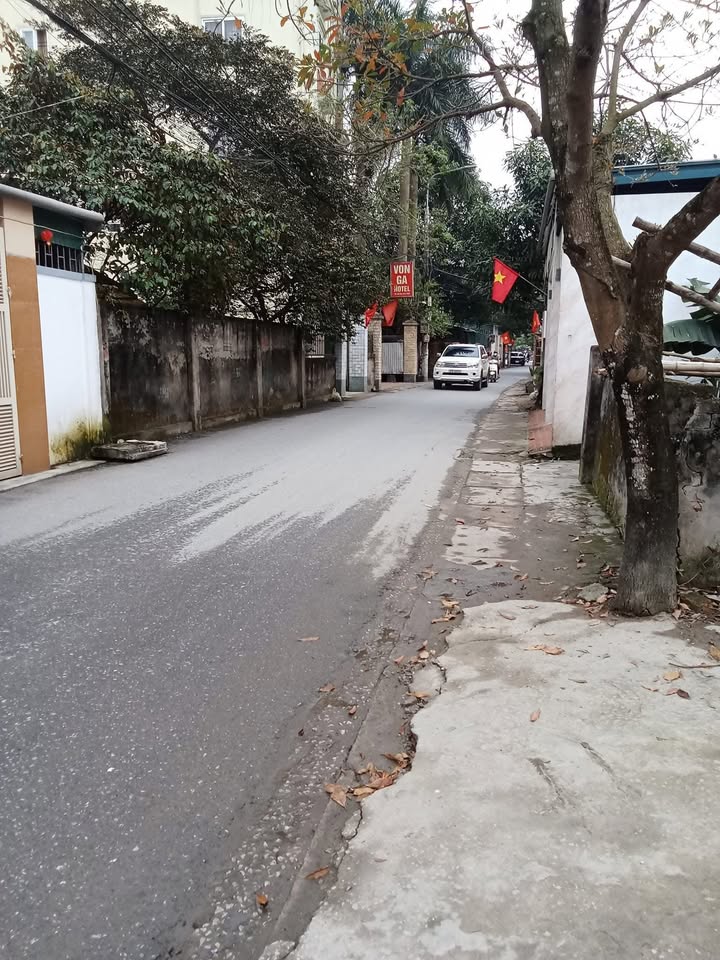 Nhà cho thuê 2 tầng tại Hà Huy Tập, 100m² chỉ 7 triệu - Sẵn sàng kinh doanh!