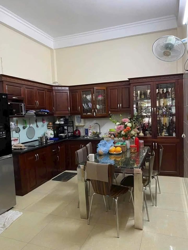 Bán nhà 3 tầng Bồ Xuyên, 45m² giá 3 tỷ - Nhà đẹp, ô tô tránh nhau!