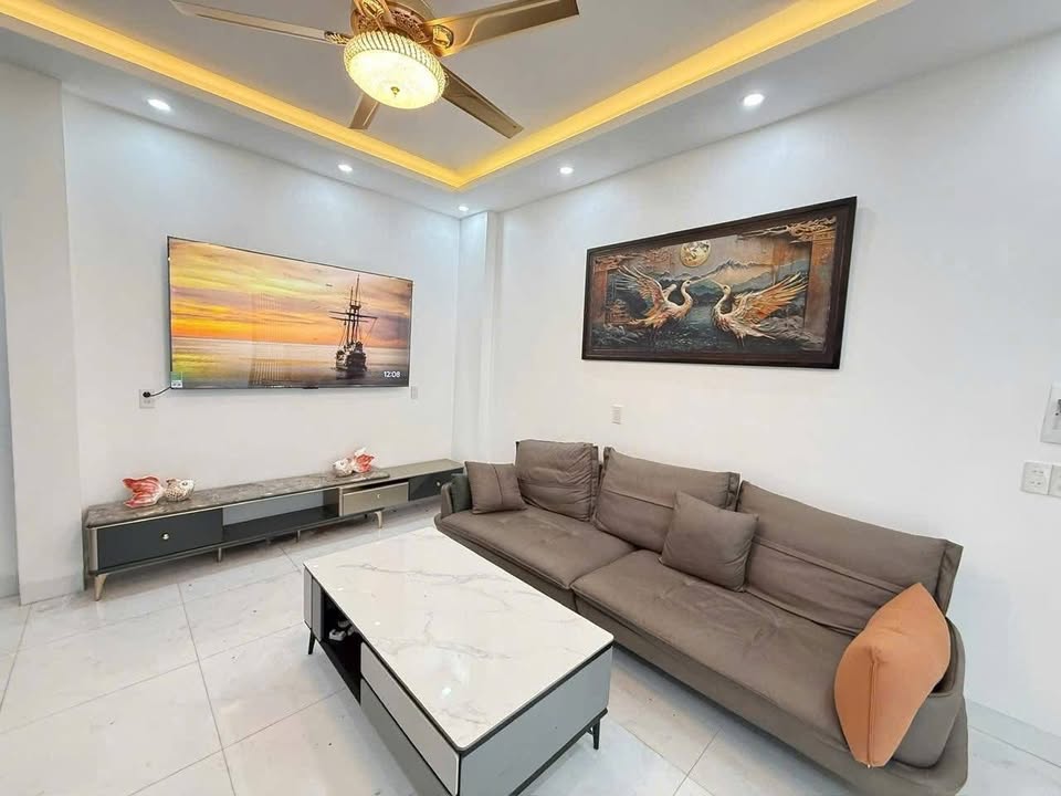 Bán Căn Hộ Góc 40m² Trung Tâm TP Thái Bình - 1.7 Tỷ Có Nội Thất