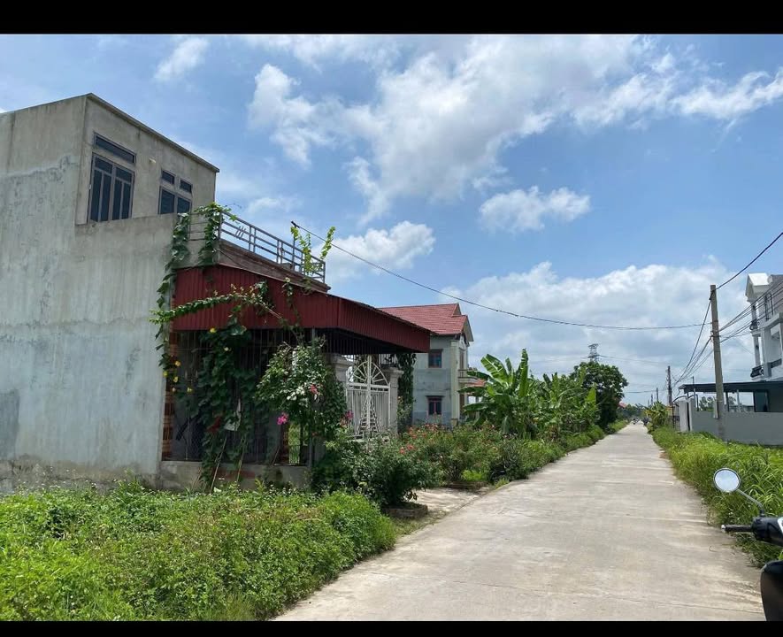 Bán Đất Nền Minh Khai, Hưng Hà - 84m² Mặt Tiền 7m, Chỉ 1.2 Tỷ/Lô