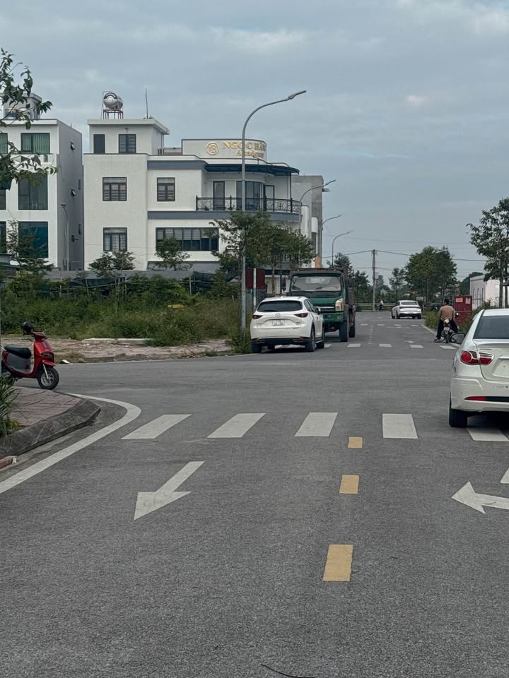 Đất LK4 Thị trấn Quỳnh Côi 108m² giá 2.35 tỷ - Cơ hội đầu tư tốt!