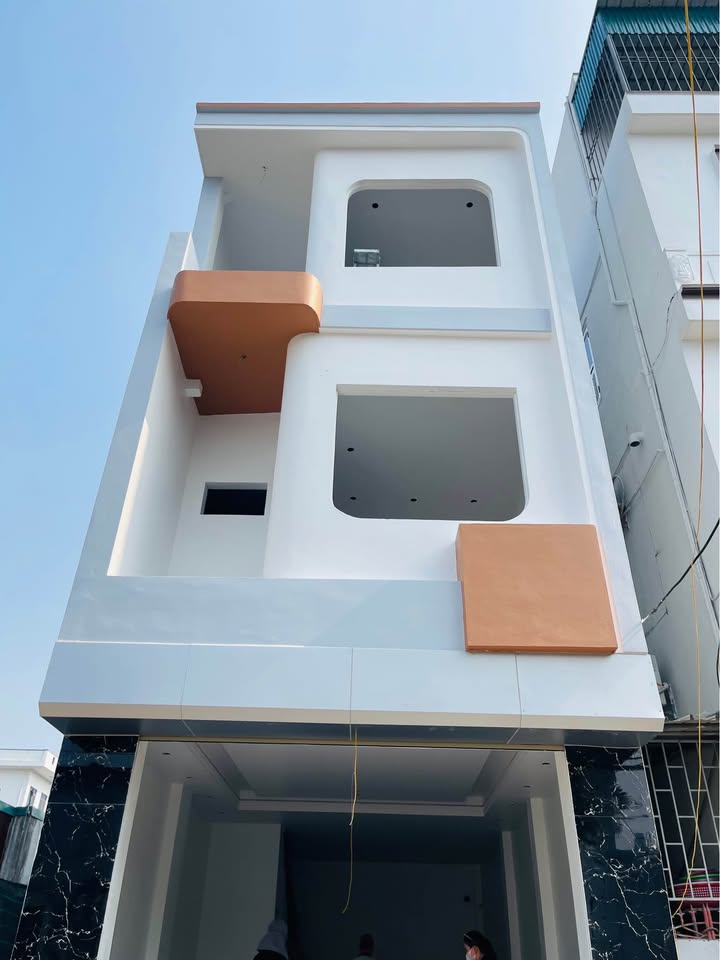Nhà đẹp 3 Phú Xuân, Trần Hưng Đạo, 45m² giá 2.9 tỷ - Kinh doanh cực hợp lý!