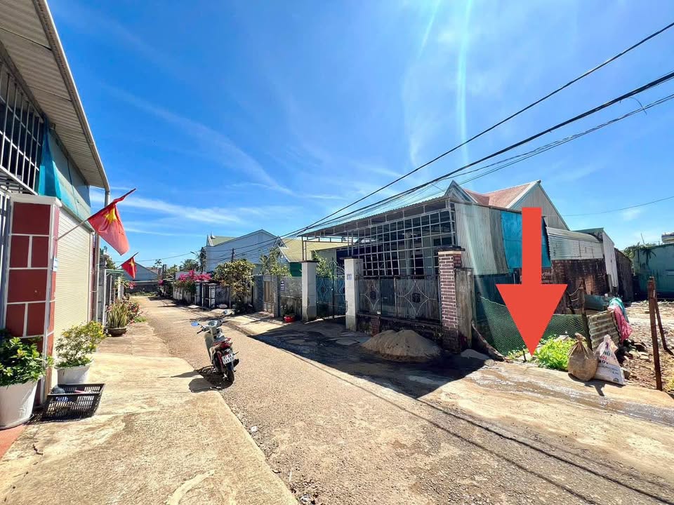 Đất Hẻm Chính 40 Lê Quang Định, Pleiku 85m² - Giá tốt chỉ 850 triệu!