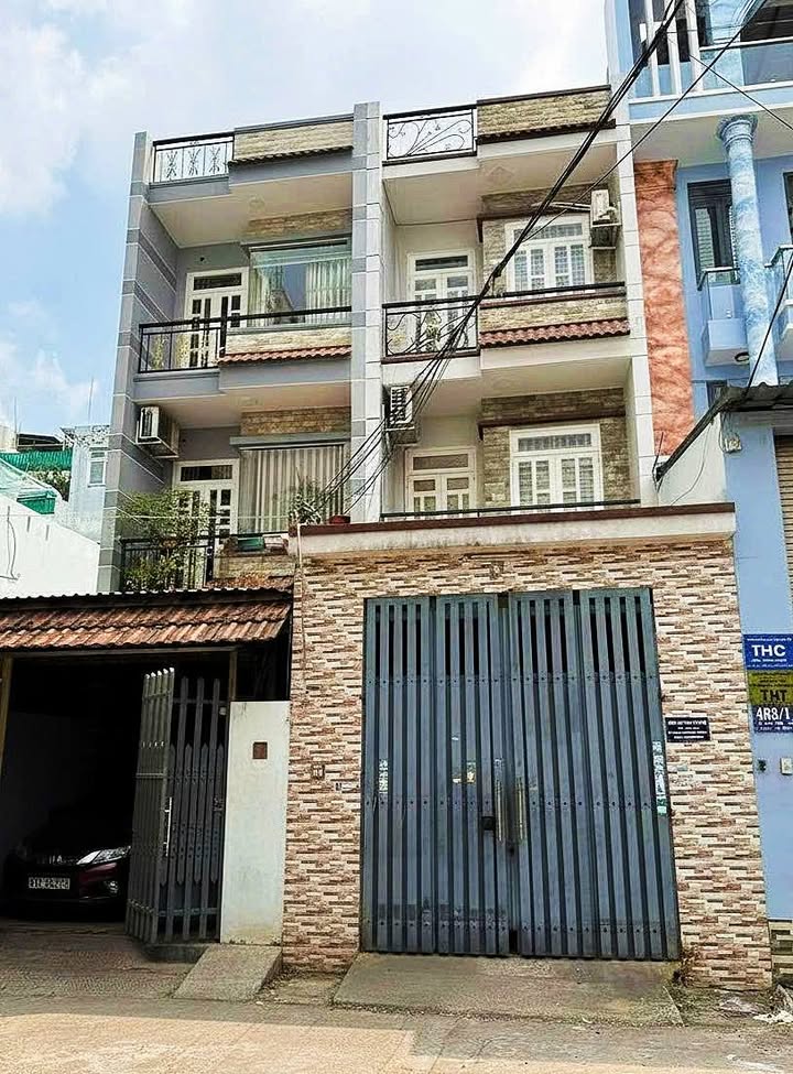 Nhà phố quận Bình Tân 80m² giá 7.5 tỷ - Thiết kế hiện đại, tiện nghi!