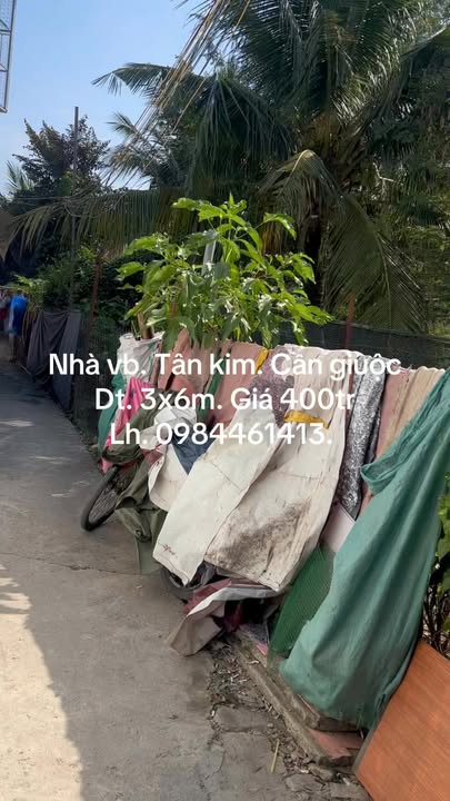 Nhà bán tại Vòng Xoay 5 Con Rồng, Tân Tập, Long An - Gác lửng giá 400 triệu