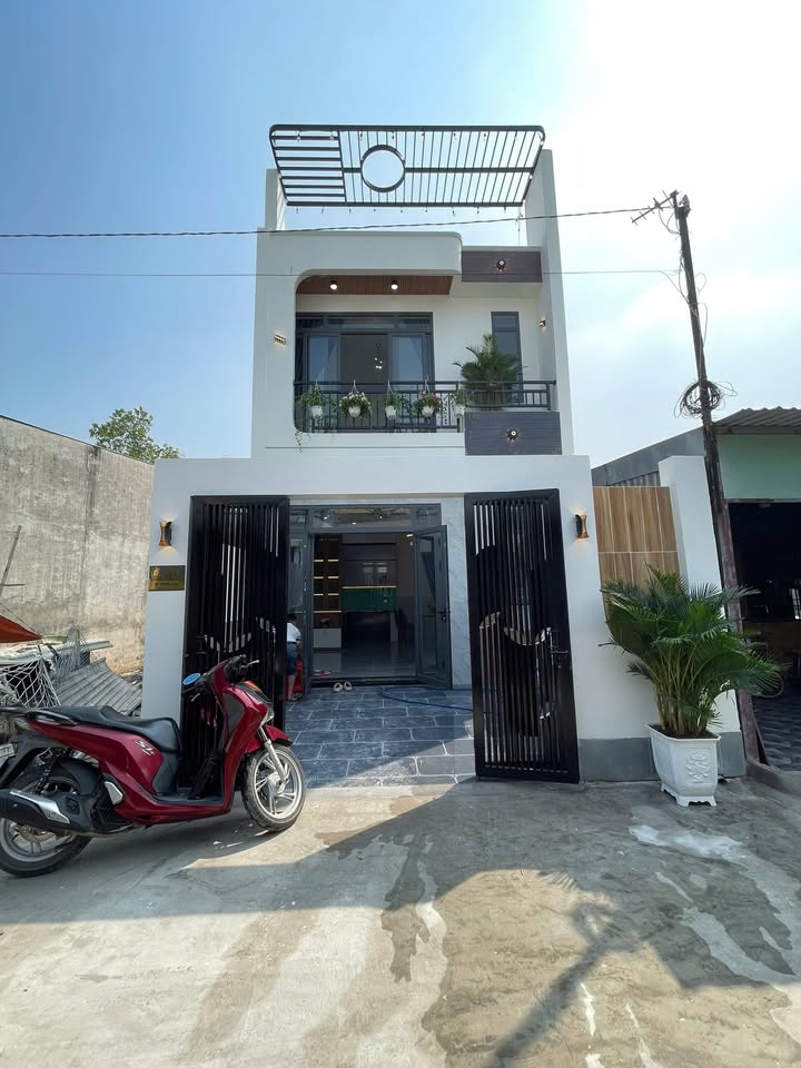 Nhà phố 70m² tại Mỹ Hạnh Bắc, Tây Ninh giá 1.8 tỷ - Sẵn sàng dọn vào ở ngay!