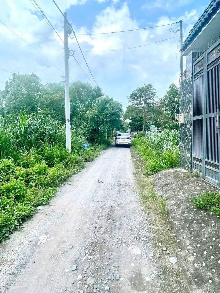 Đất nền 108m² Tân Thạnh Đông, Củ Chi giá 1.65 tỷ - Xây dựng tự do!