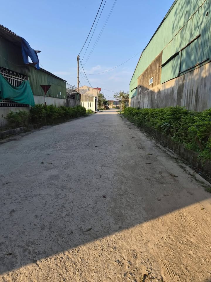 Đất nền TDP Nam Bình, P Hà Huy Tập 100m² giá 2.1 tỷ - Đường ô tô tránh nhau!