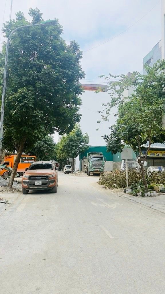 Mặt phố Đa Sỹ, Hà Đông 50m² giá 16 tỷ - Kinh doanh sầm uất, lô góc