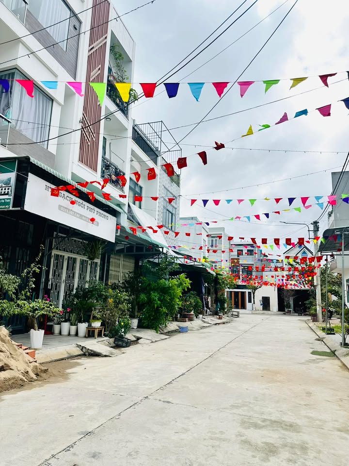 Đất bán hẻm Võ Mười Quy Nhơn 63m² giá 2.x tỷ - Cơ hội đầu tư hấp dẫn!