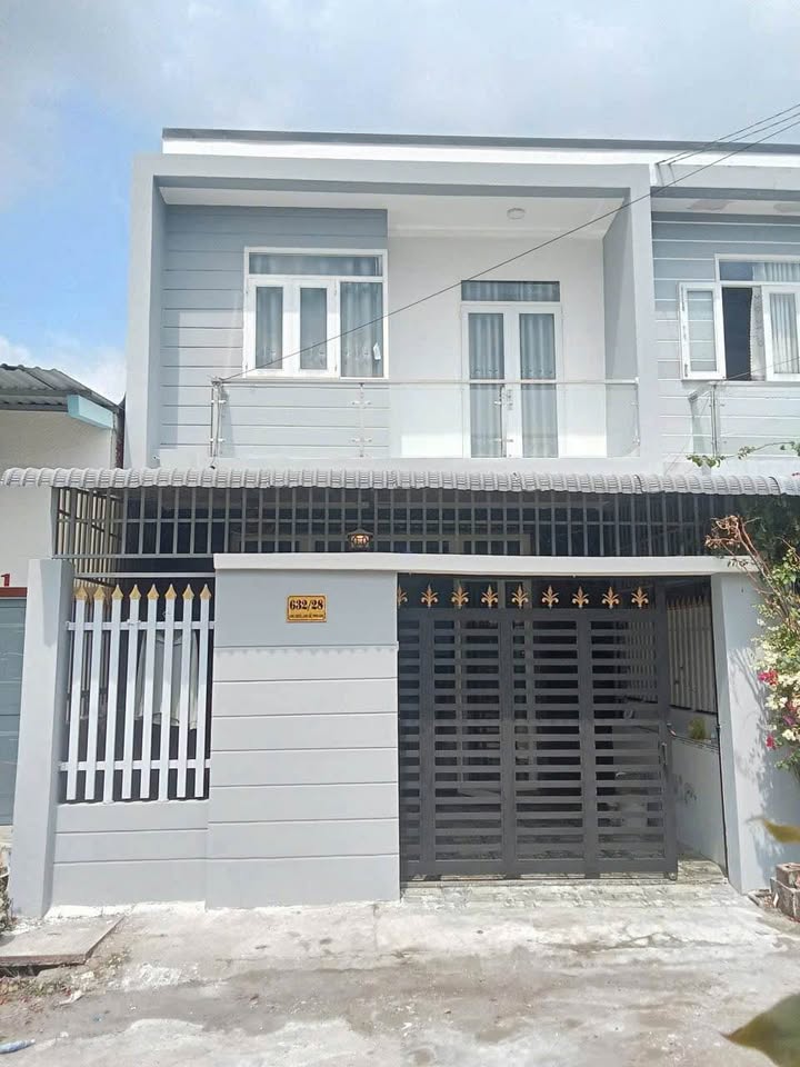 Nhà cho thuê 3PN tại Đền thờ Bác Phạm Hùng - Giá chỉ 5,5 triệu/tháng