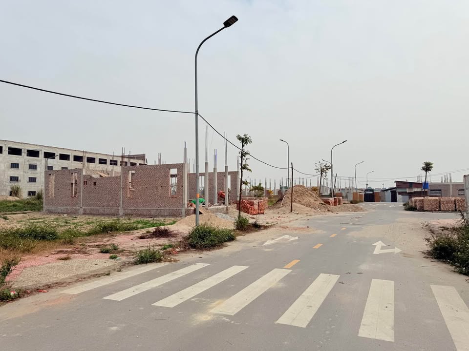 Đất nền Khu Đô Thị Trạm Lộ 1 - 100m² giá thỏa thuận - Hướng Tây tài lộc!