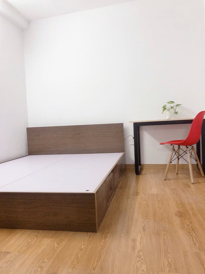 Phòng cho thuê Xuân Thủy, Cầu Giấy 25m² giá 3,8 triệu - Full nội thất, an ninh 24/24!