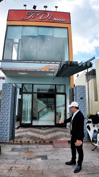 Nhà 2 tầng Khu dân cư 577, Quảng Ngãi 160m² giá 3.15 tỷ - Gần hồ lớn, vị trí đẹp!