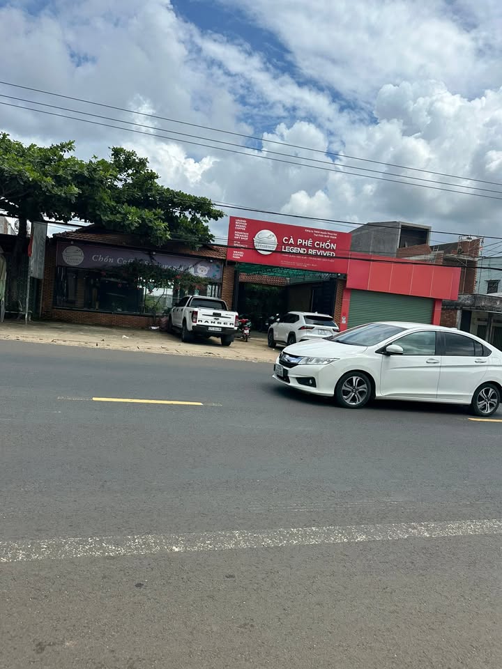 Bán FrontHouse mặt tiền Quốc lộ Cư Kuin 342m² giá 2.6 tỷ - Đầu tư sinh lời ngay!