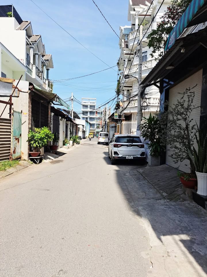 Nhà phố 5 tầng hẻm Mã Lò, 64m² giá 7.5 tỷ - Thiết kế tân cổ điển sang trọng