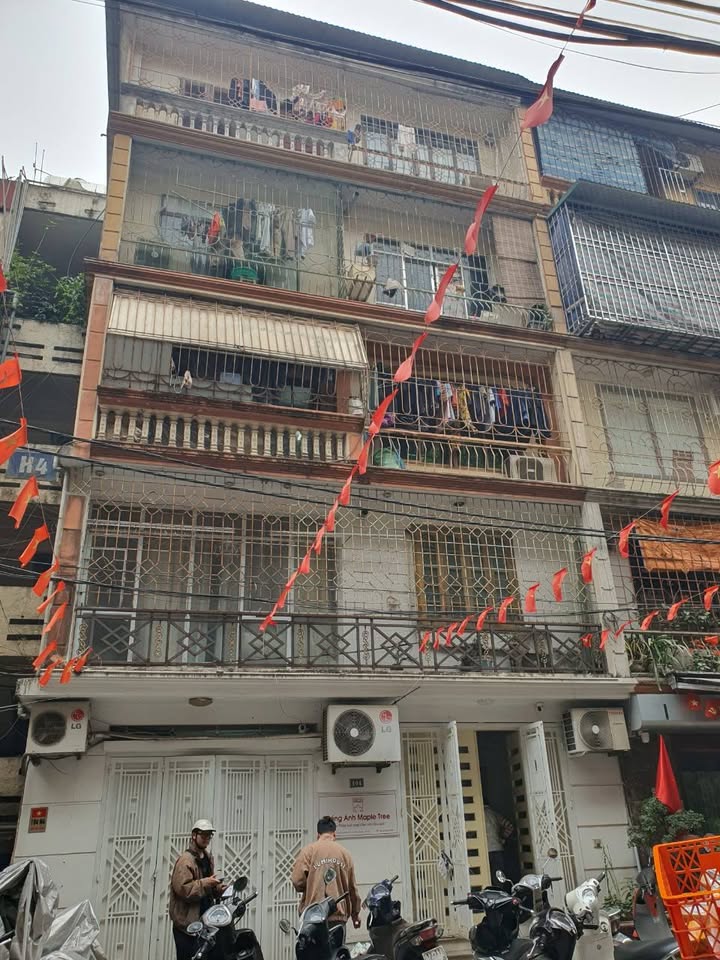 Căn hộ chung cư Nhân Chính, Thanh Xuân 74m² giá 7 tỷ - Ô tô đỗ cửa, cực hiếm!