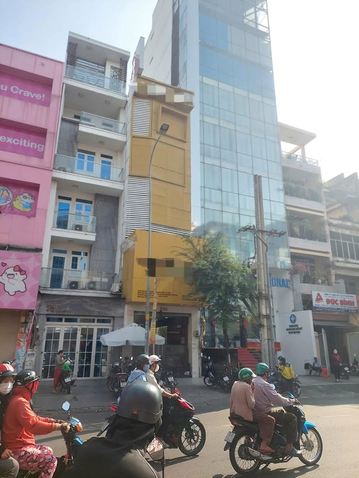 Nhà Mặt Tiền Sư Vạn Hạnh, Q10 - Đối Diện Vạn Hạnh Mall - 331m² - 90 Triệu