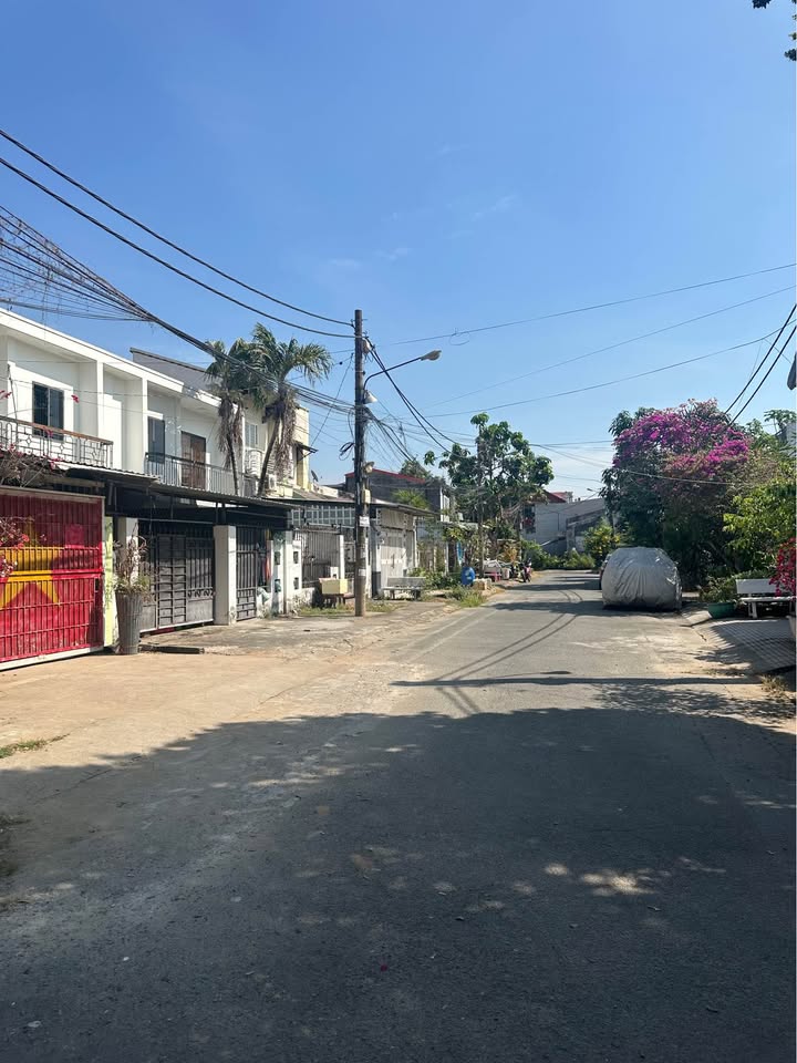 Nhà 2 tầng KDC Đất Phương Nam, Thủ Đức 190m² - Tiềm năng cho thuê sinh lời cao!