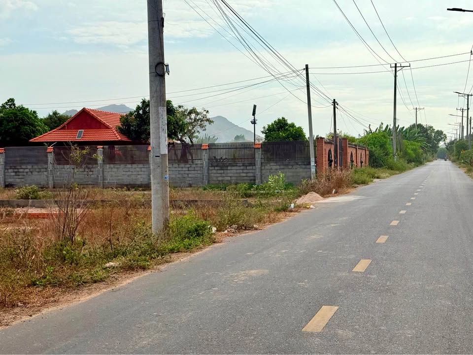 Đất xã Phước Hải, huyện Long Đất, 250m² giá 2.2 tỷ - Vị trí đẹp, thổ cư sẵn!