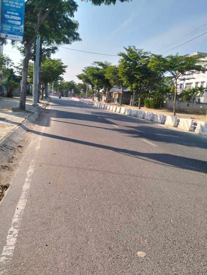 Đất mặt đường Hải Thượng Lãn Ông, Phan Rang 1674m² giá 19.25 tỷ - Đầu tư sinh lời!