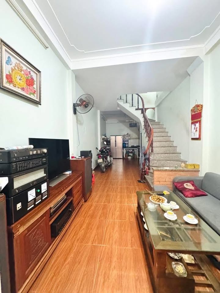 Nhà phố Bà Triệu, Hà Đông 48m² giá 9 tỷ - Ô tô vào tận cửa!
