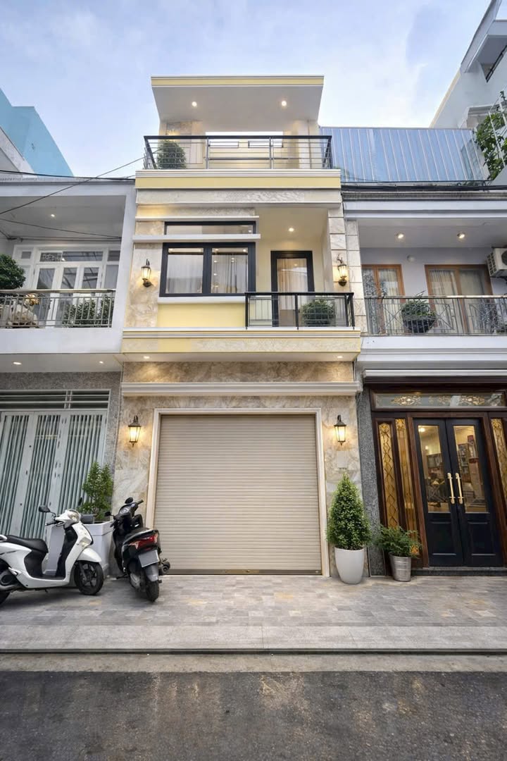 Nhà mặt tiền đường số P, phường Tân Phú, Quận 7, 40m² giá 10.5 tỷ - Vị trí đẹp cho kinh doanh!