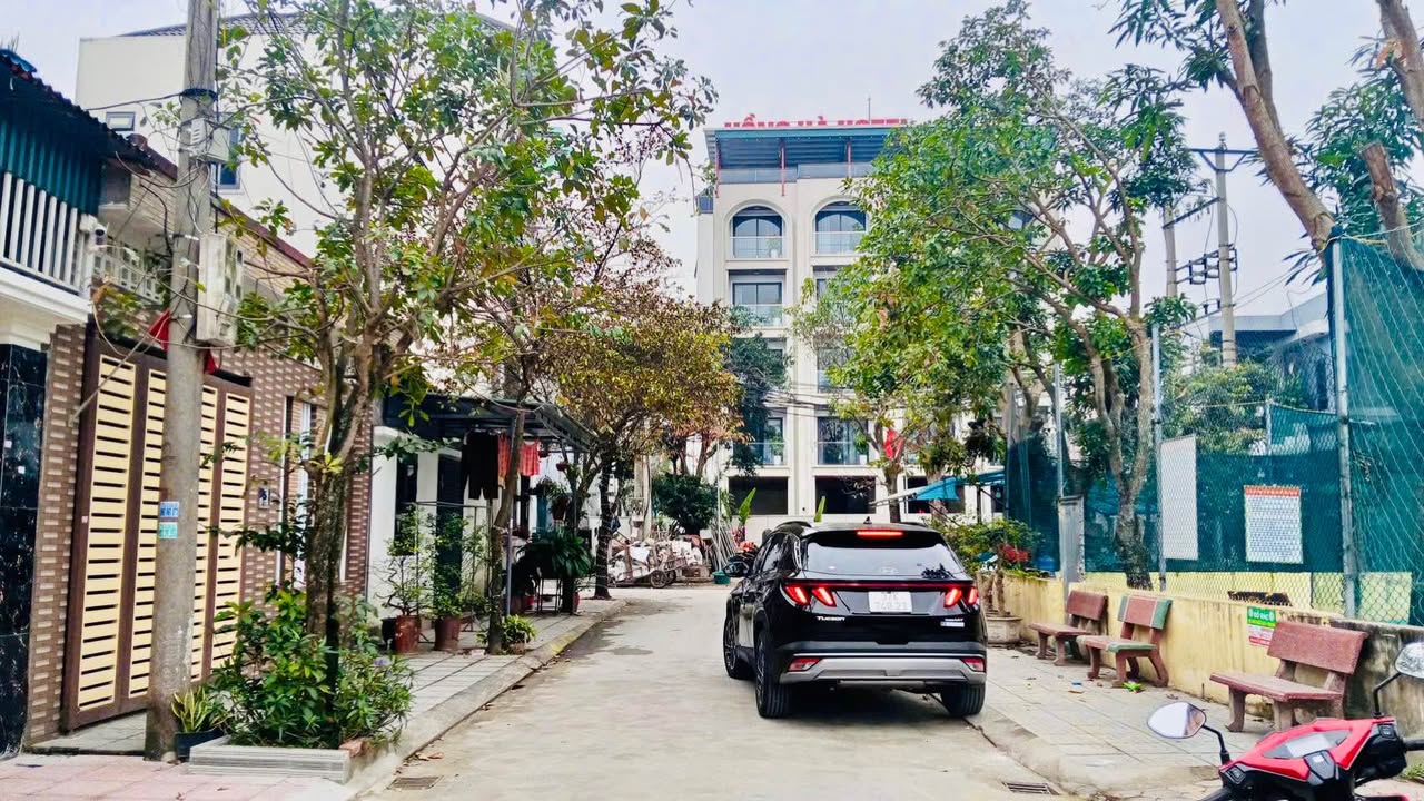 Đất nền Phường Hà Huy Tập - 122,5m² giá 8 tỷ - Đối diện công viên xanh mát!