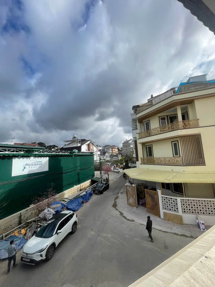 Nhà góc 2 mặt tiền tại KQH Yersin, Đà Lạt 120m² giá 12.5 tỷ - Đầu tư sinh lời cao!