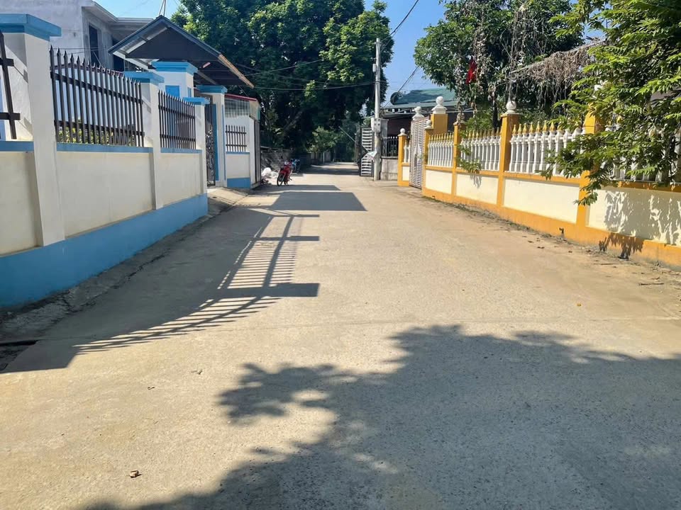 Đất thổ cư Xuân Mai 400m² giá 2 tỷ - Đầu tư sinh lời ngay!