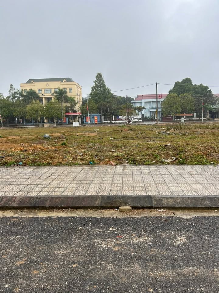 Đất nền Thị trấn Thường Xuân 120m² giá thỏa thuận - Cơ hội đầu tư hấp dẫn!