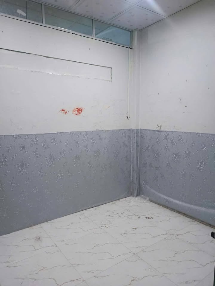 Nhà cấp 4 Văn Thánh 75m² giá 2.15 tỷ - Gần hồ Tôm, thuận tiện sinh sống!