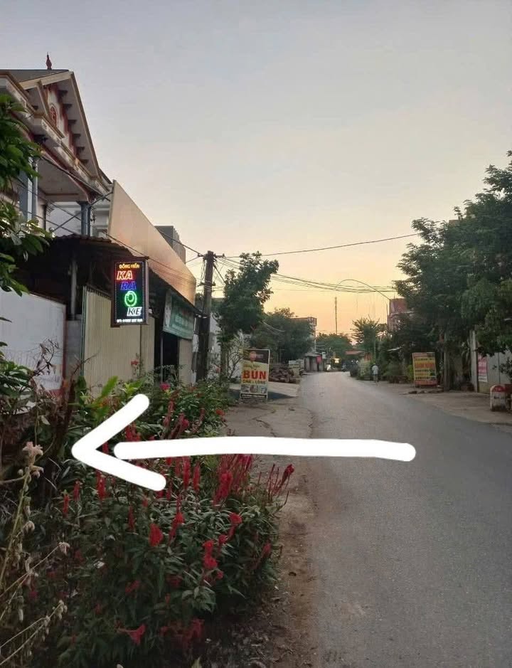 Đất thổ cư 120m² mặt đường Đôn Nhân - Hải Lựu giá 2.5 tỷ - Cơ hội đầu tư tốt!