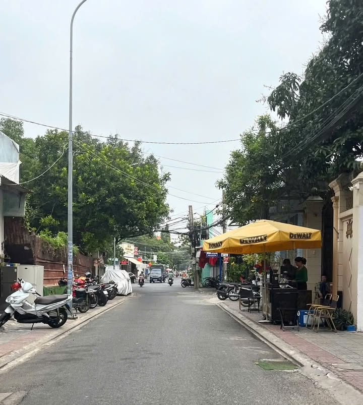 Nhà C4 Hẻm 2 Ô Tô Tránh Đường Lê Quang Định, Vũng Tàu 166m² - Giá 11.8 Tỷ