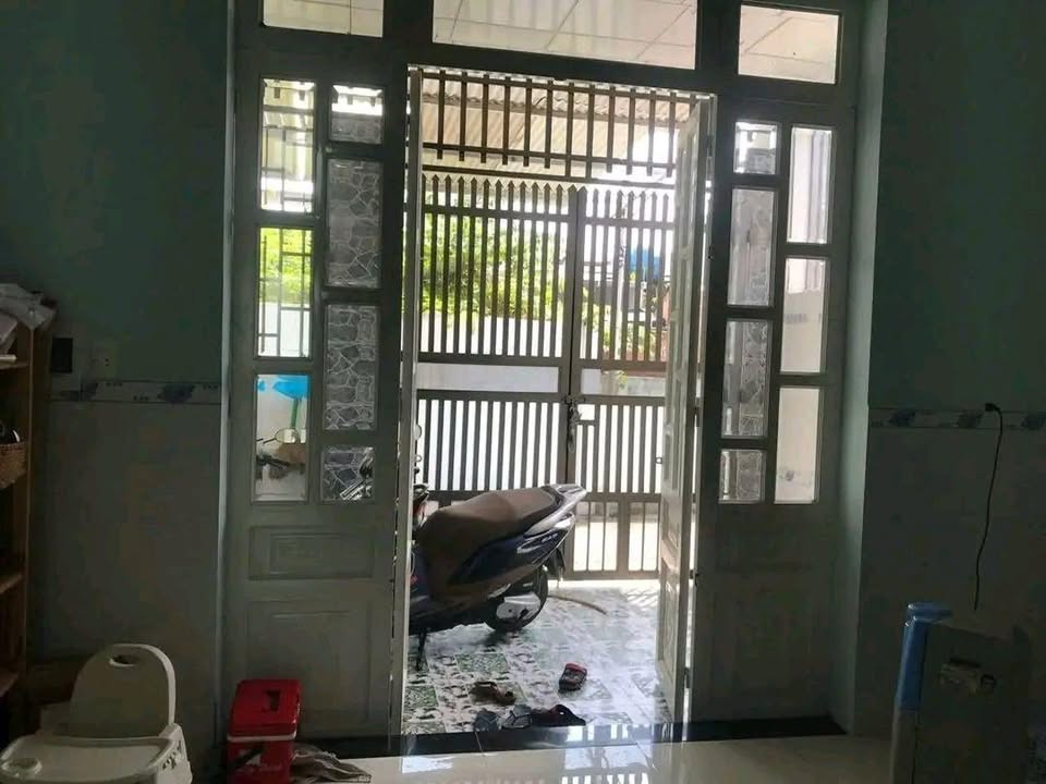 Nhà đẹp 100m² tại Khu phố 2, Biên Hòa giá 1.65 tỷ - Sẵn sàng vào ở!