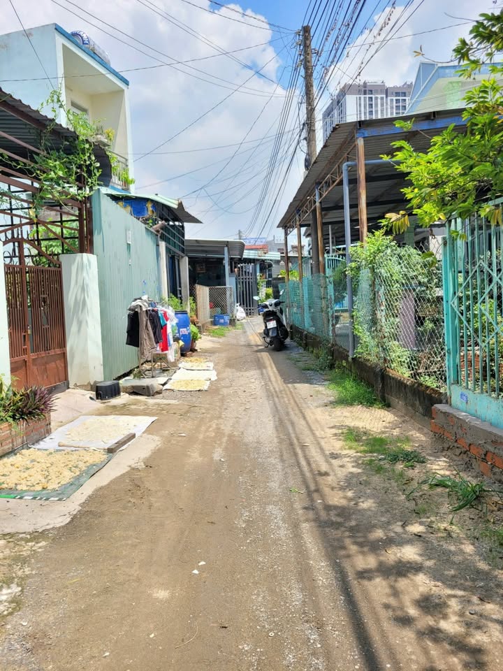 Đất nền 147m² Phường Đông Hòa, TP. Dĩ An giá 4.5 tỷ - Gần chợ và trường đại học!