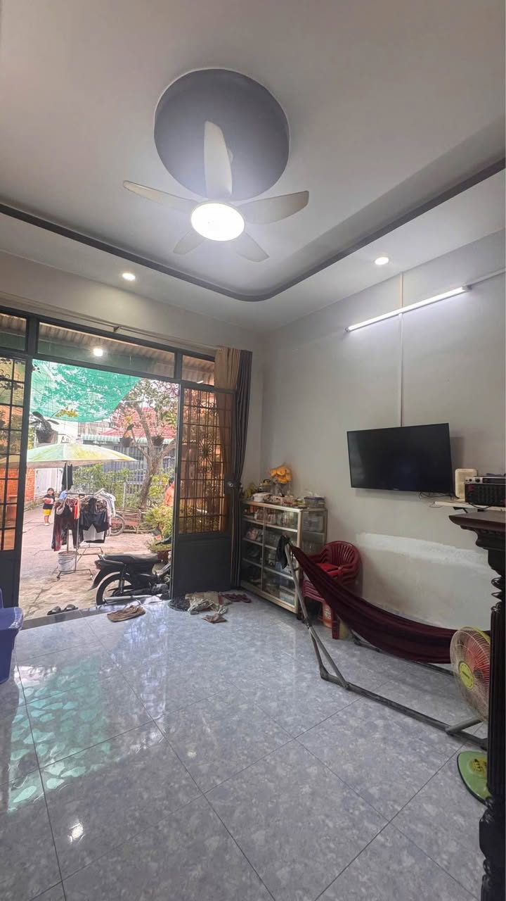 Nhà cấp 4 Phường Bình Khánh 67m² giá 1.3 tỷ - Khu dân cư an ninh, gần trung tâm!